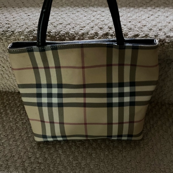 Burberry small lunch bag tote - Picture 3 of 9
